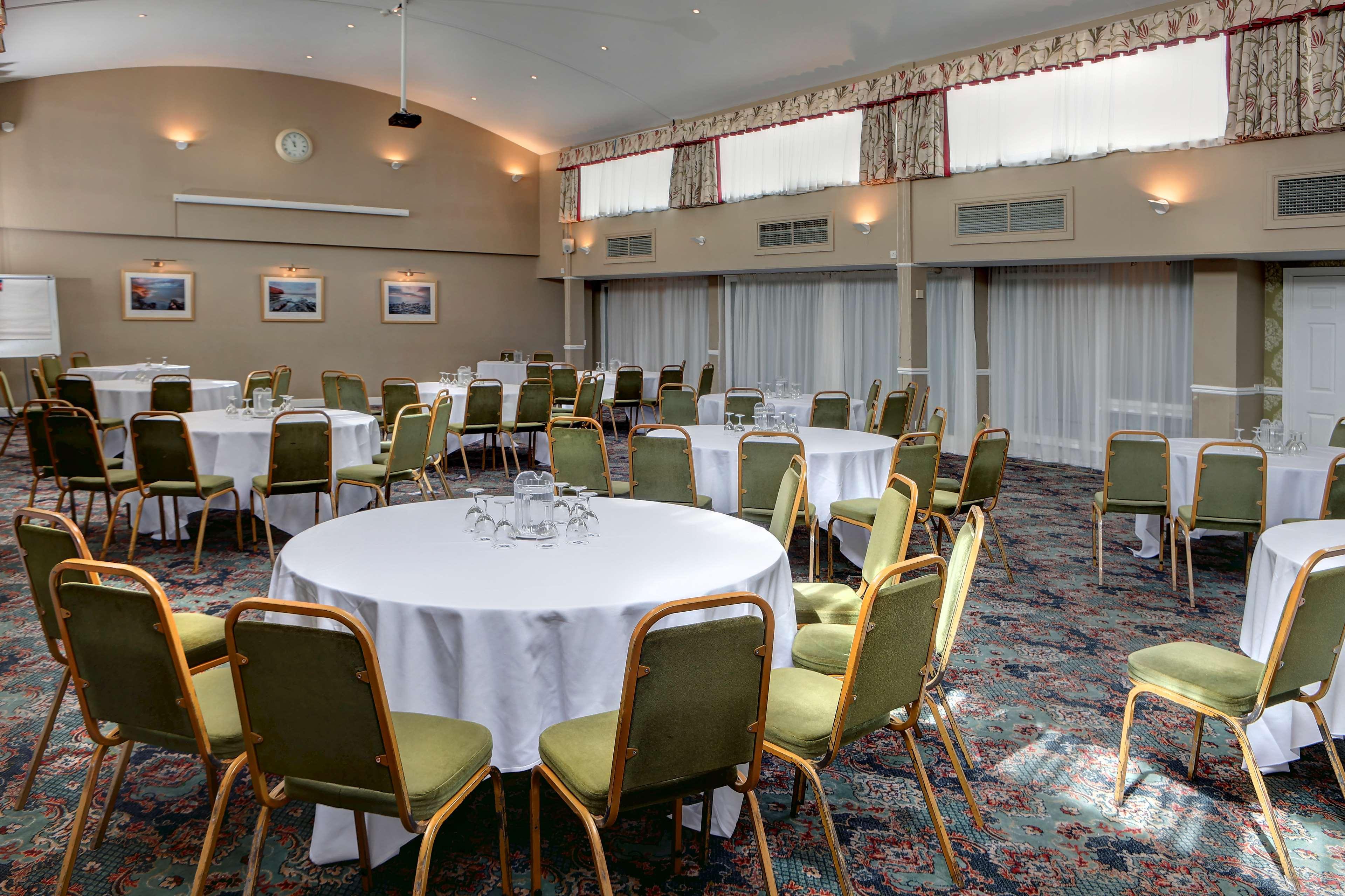 Best Western Premier Heronston Hotel & Spa Бридженд Екстериор снимка