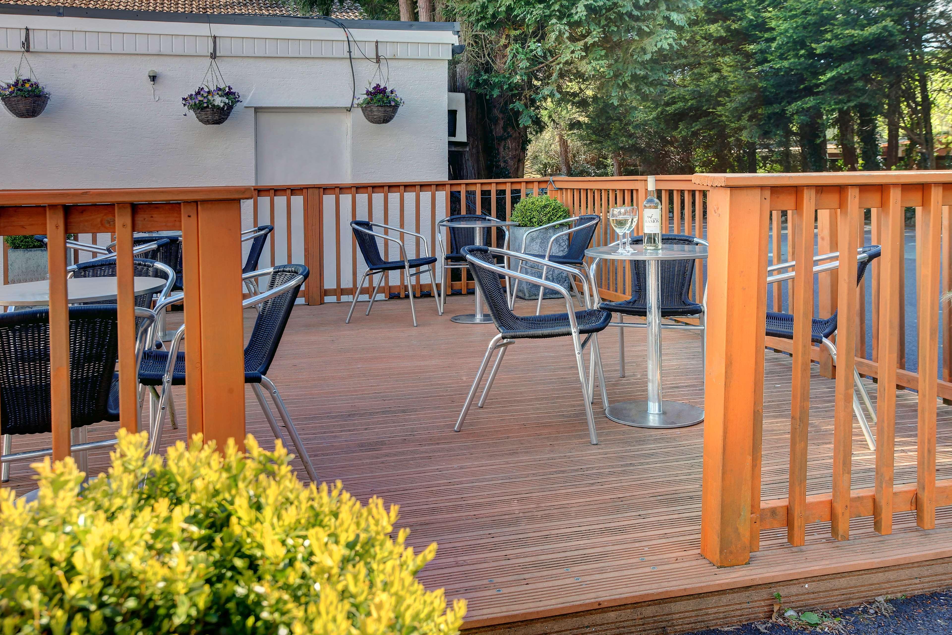 Best Western Premier Heronston Hotel & Spa Бридженд Екстериор снимка